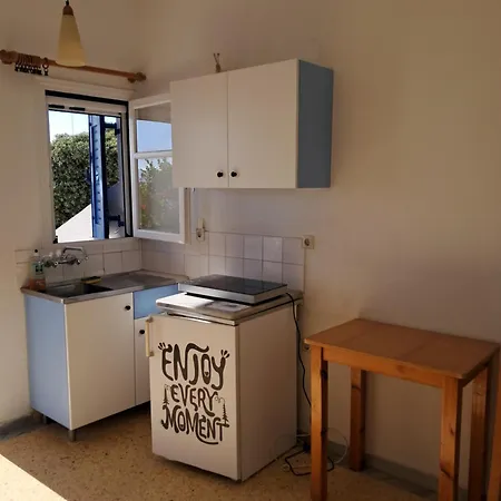 Pyrgis Glyfades Aparthotel *